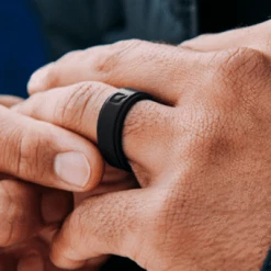 QALO Men's Step Edge Silicone Ring - Charcoal Accessories 7 QALO Men's Step Edge Silicone Ring - Charcoal Accessories